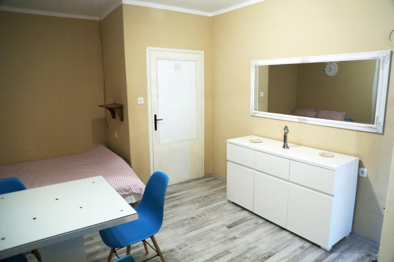 Apartment 51 Gornji Karin Exteriér fotografie